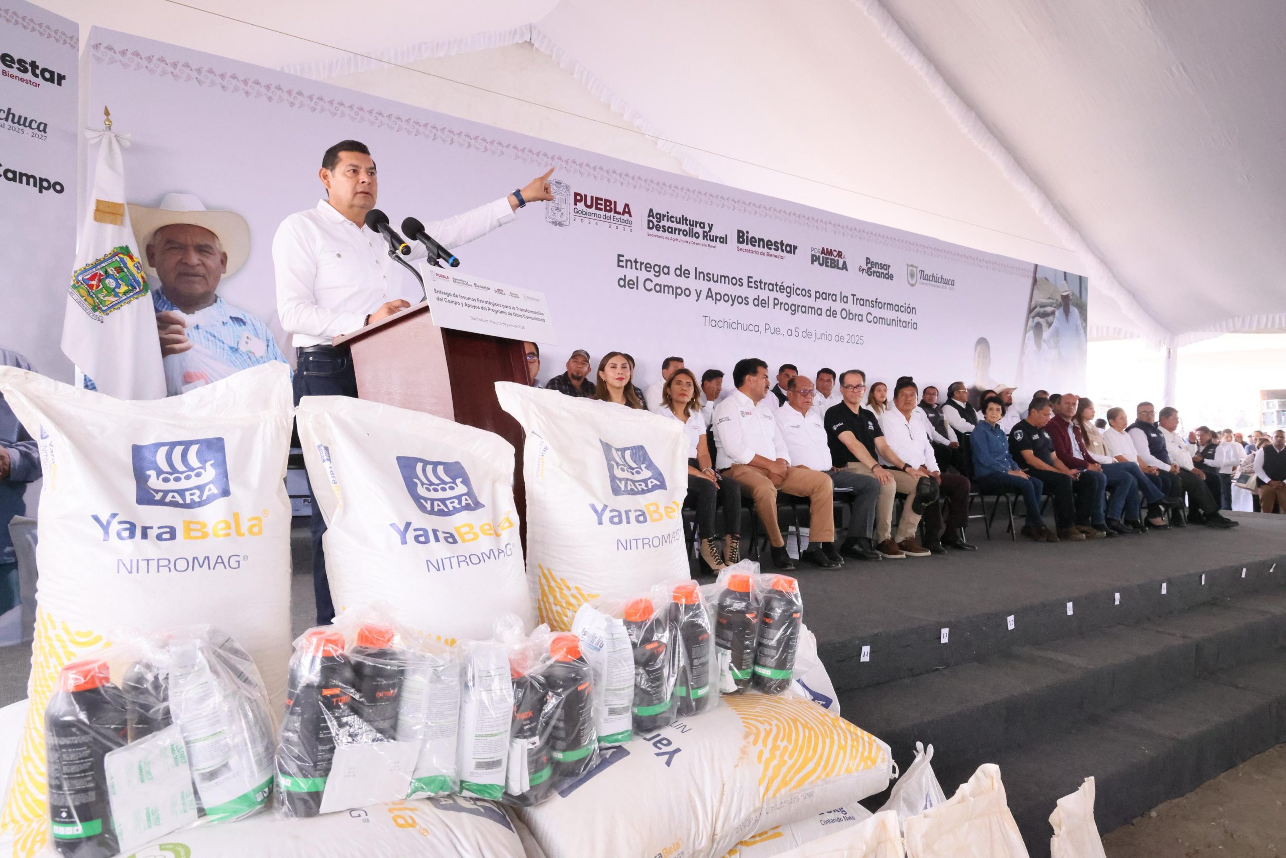 Gobierno de Puebla entrega 18 millones en obra comunitaria y apoyos al ...