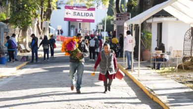 Conoce los horarios del Panteón Municipal de Puebla, los cierres viales del 31 de octubre y las rutas alternas por las celebraciones de Día de Muertos.